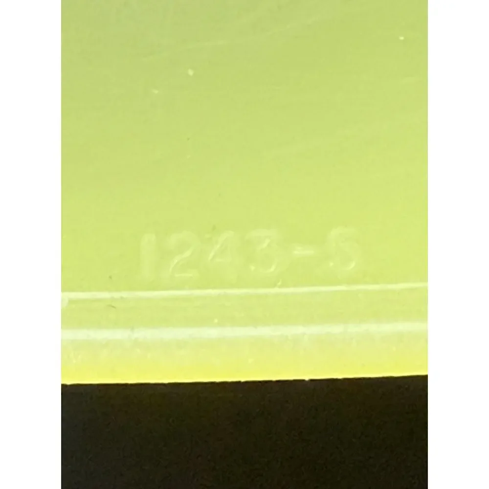 Tupperware 1243 sunflower